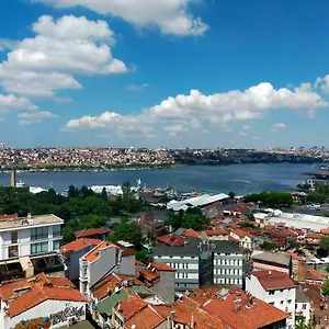 Grand Halic Hotel