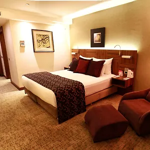 Crowne Plaza Harbiye By Ihg איסטמבול