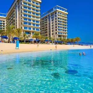 https://apt-marjan-island-beautiful-sea-view-beach-luxury.sharjah-hotels.com