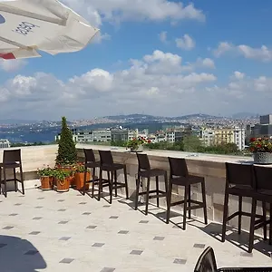 Taksim Gonen איסטמבול