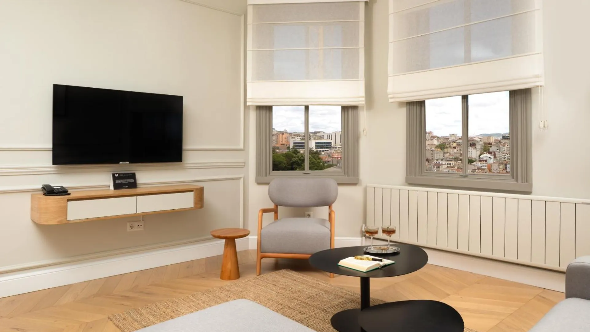 Vucino Suites Стамбул
