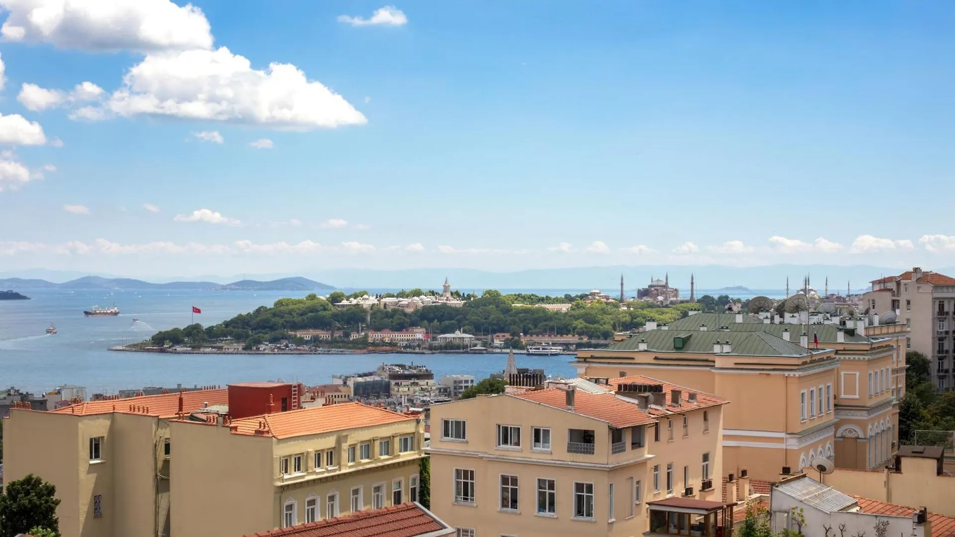 Отель Vucino Suites Стамбул
