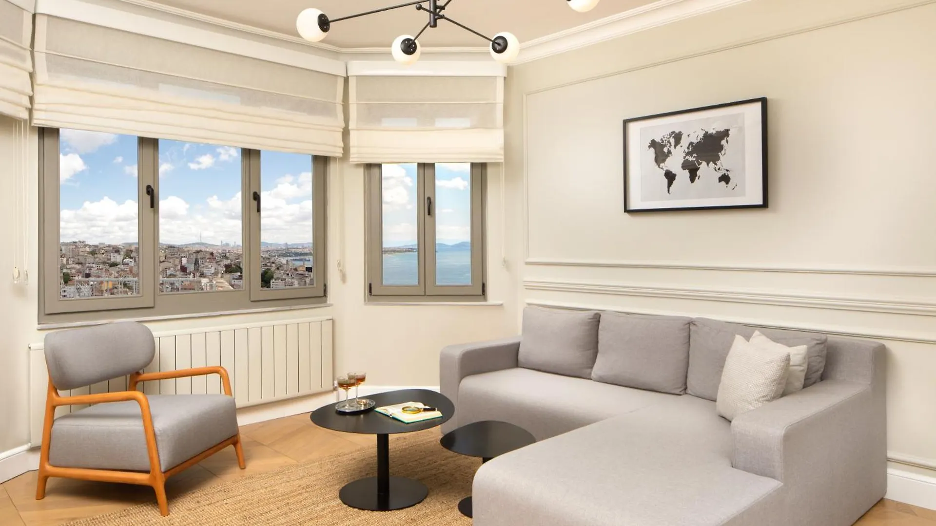 Vucino Suites Стамбул 0*,
